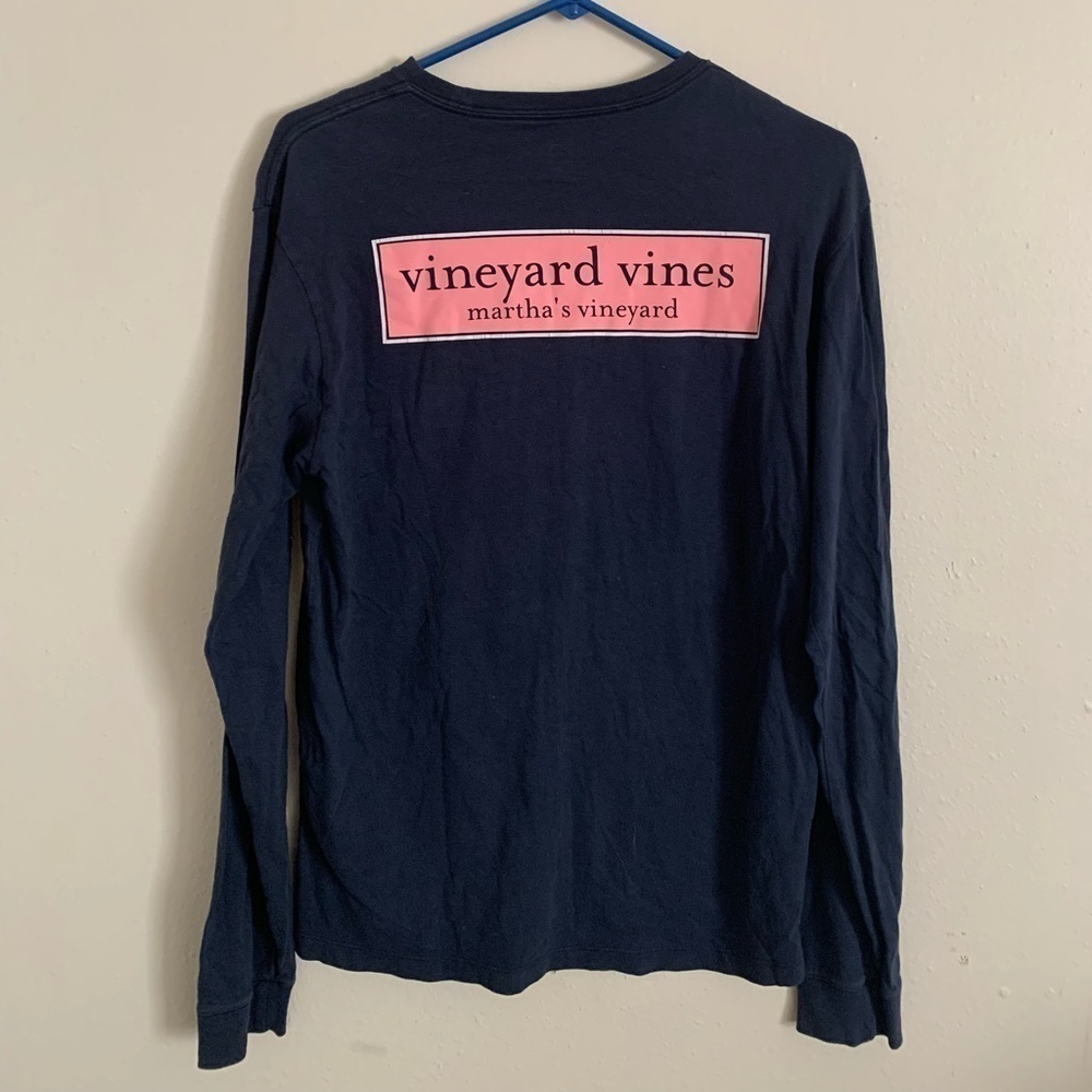 Vineyard Vines Tee size XS - Picture 2 of 5
